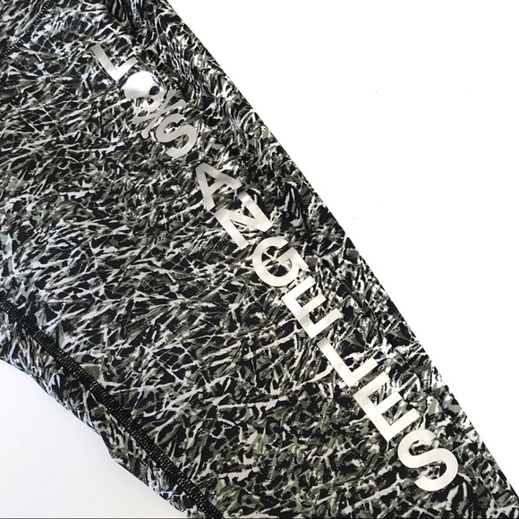 LULULEMON Wunder Under Crop SOLE W/ LOS ANGELES - Picture 9 of 9